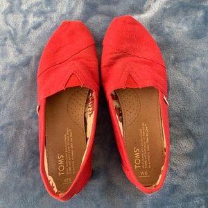 Red toms